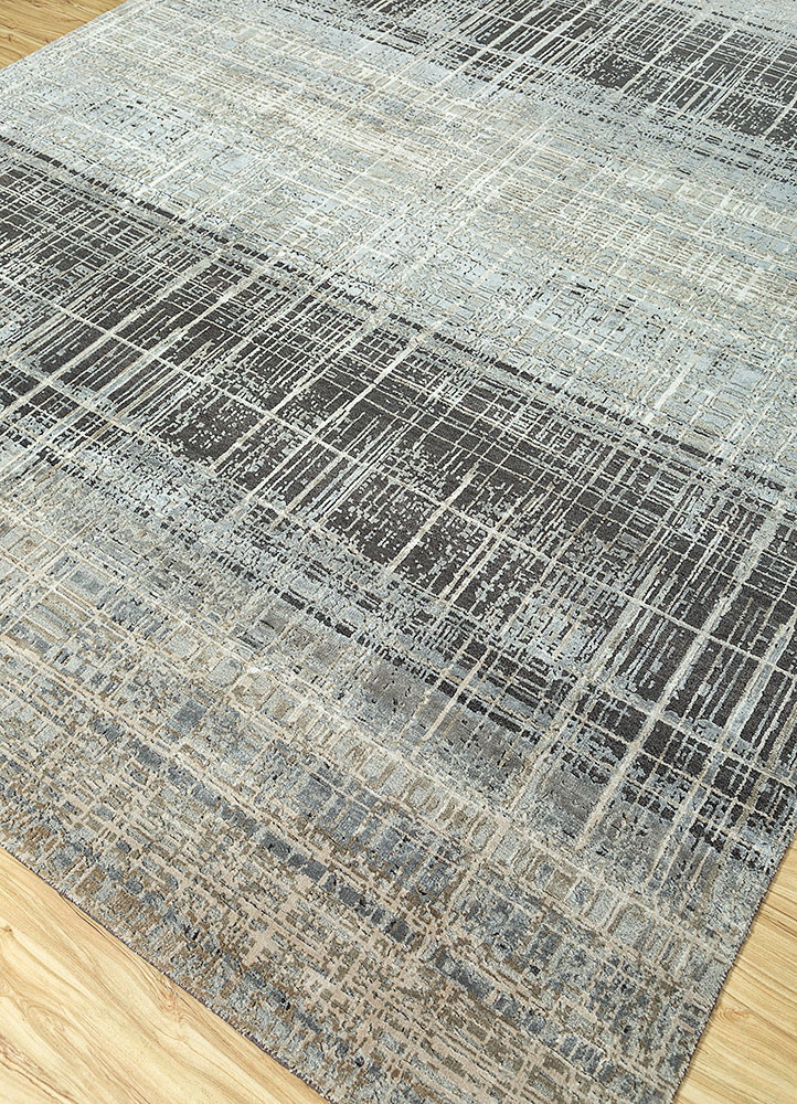 uvenuti grey and black wool and bamboo silk hand knotted Rug - FloorShot