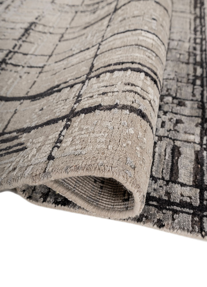 uvenuti grey and black wool and bamboo silk hand knotted Rug - FloorShot