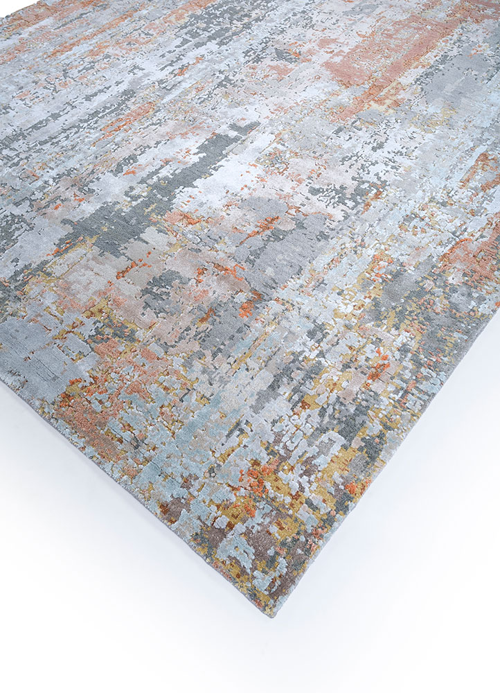 uvenuti grey and black wool and bamboo silk hand knotted Rug - FloorShot
