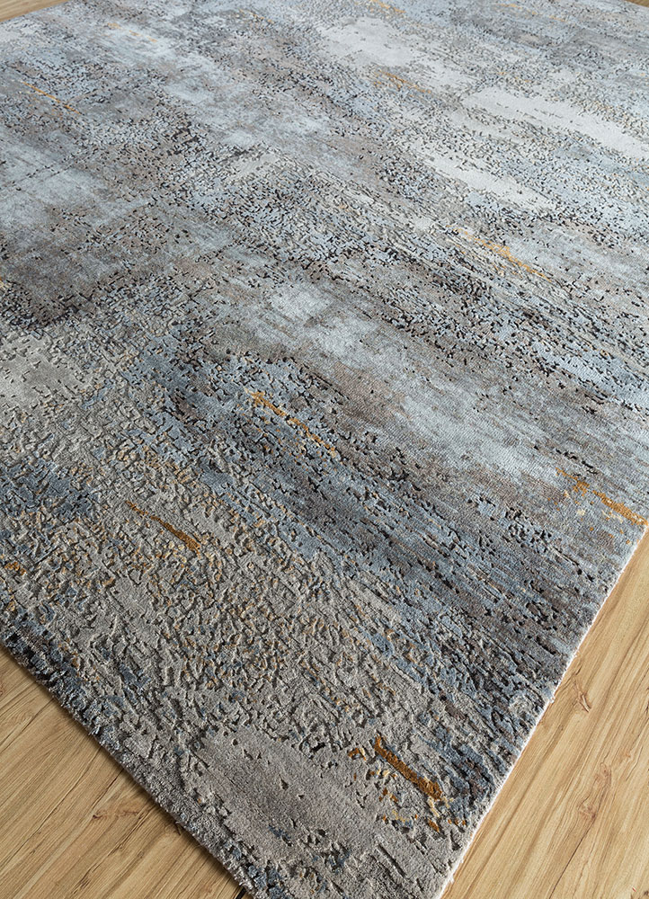 uvenuti grey and black wool and bamboo silk hand knotted Rug - FloorShot