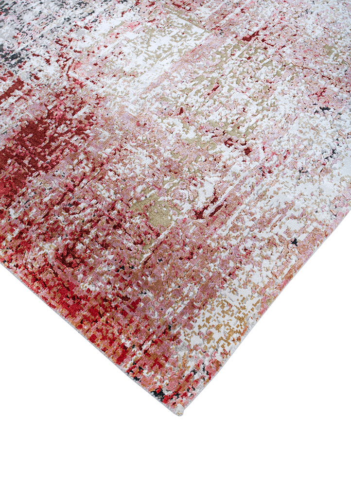 uvenuti ivory wool and bamboo silk hand knotted Rug - FloorShot