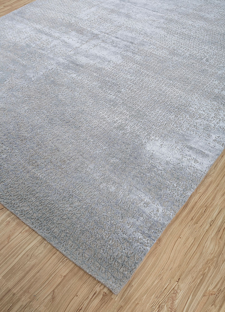 uvenuti grey and black wool and bamboo silk hand knotted Rug - FloorShot