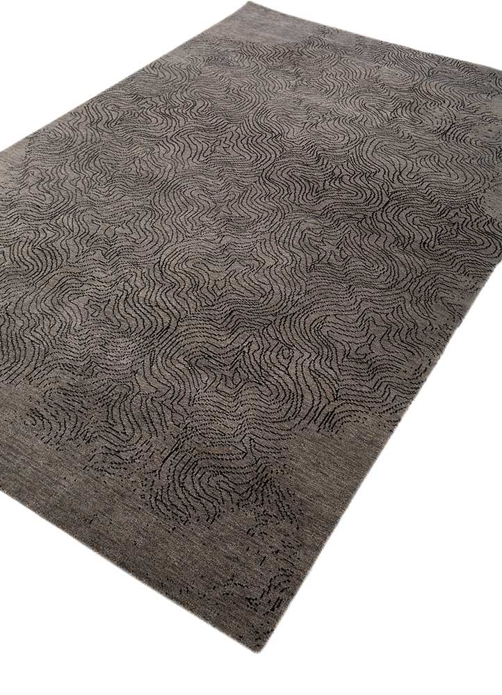 uvenuti grey and black wool and bamboo silk hand knotted Rug - FloorShot