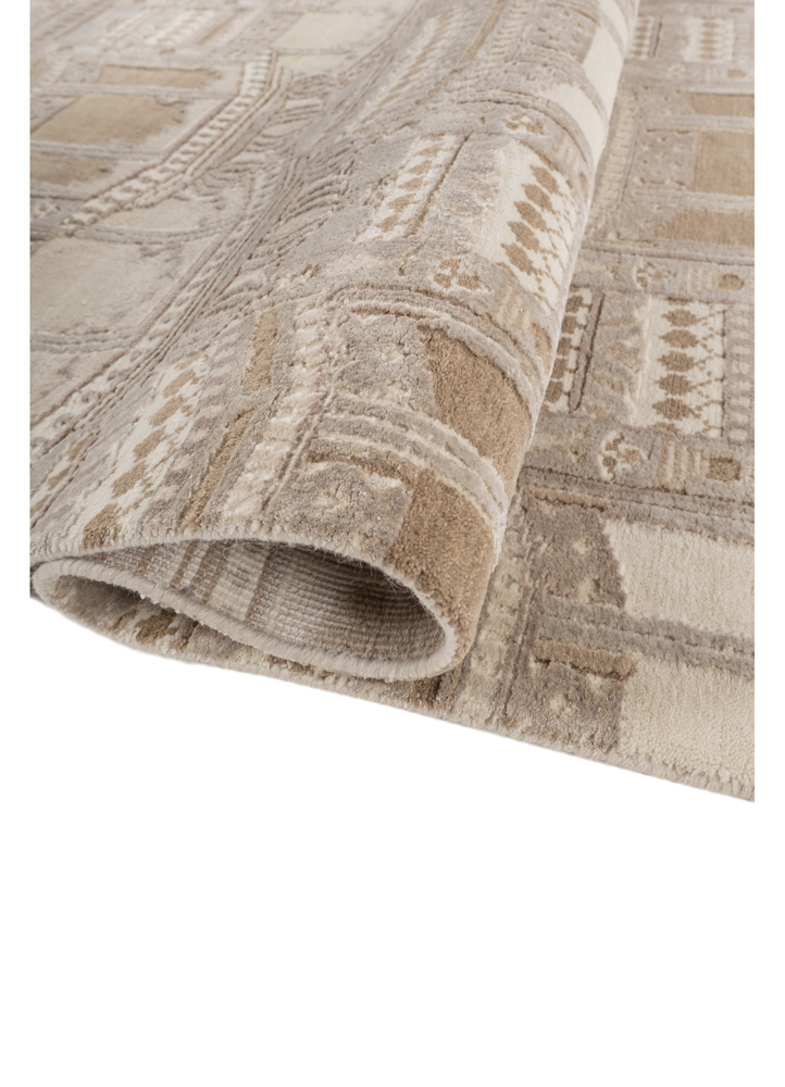 khidki ivory wool and bamboo silk hand knotted Rug - FloorShot