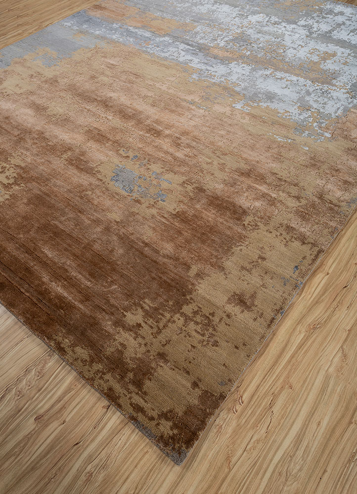 uvenuti grey and black wool and bamboo silk hand knotted Rug - FloorShot