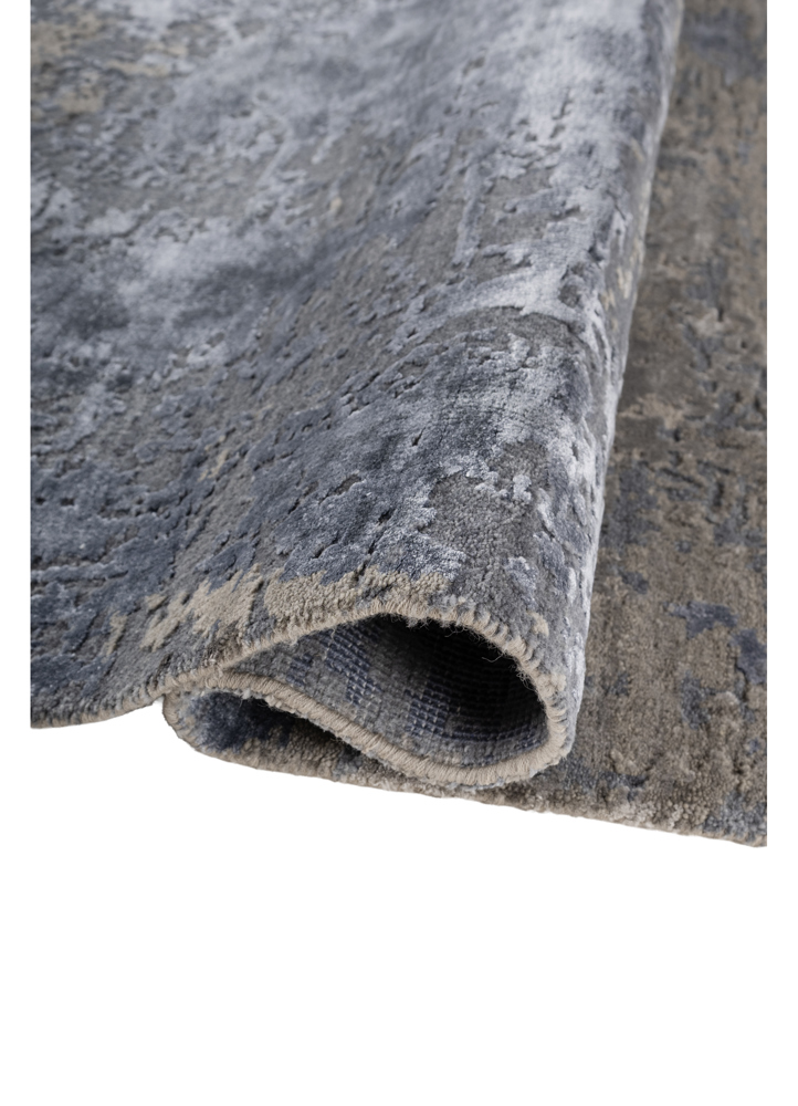 uvenuti grey and black wool and bamboo silk hand knotted Rug - FloorShot