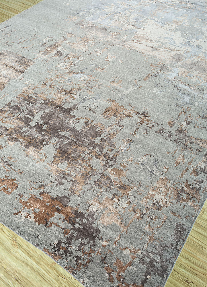 tattvam grey and black wool and bamboo silk hand knotted Rug - FloorShot