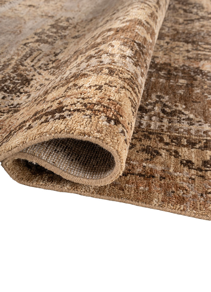 aprezo beige and brown wool hand knotted Rug - FloorShot
