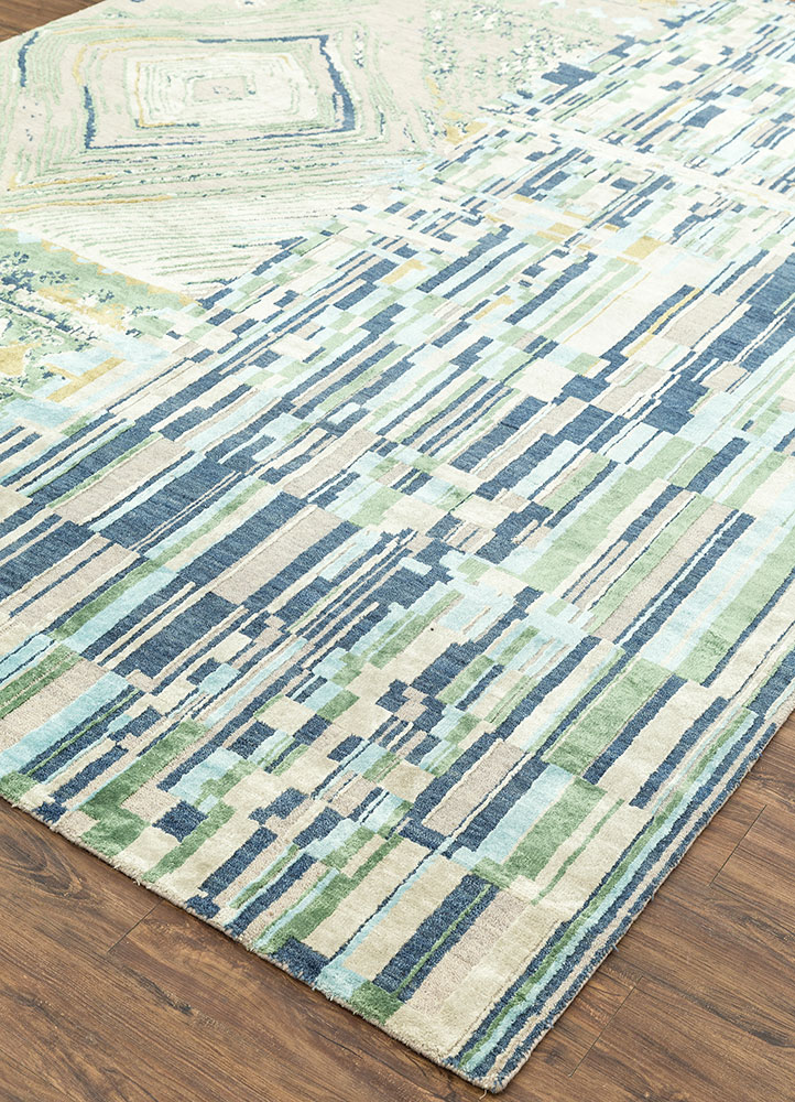 uvenuti grey and black wool and bamboo silk hand knotted Rug - FloorShot