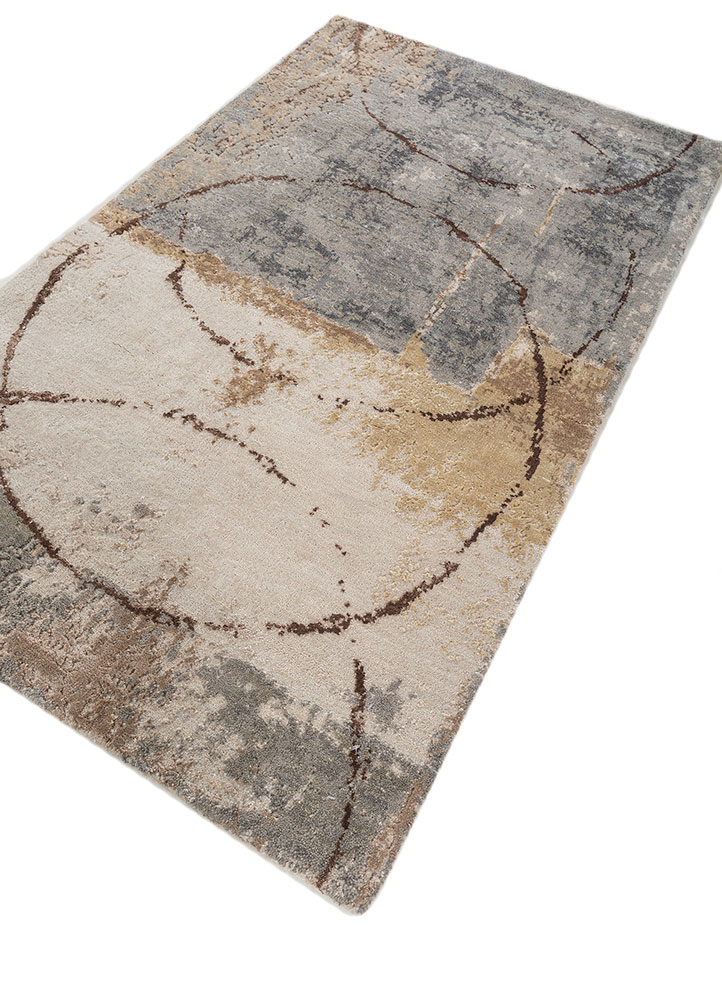 aprezo ivory wool and bamboo silk hand knotted Rug - FloorShot