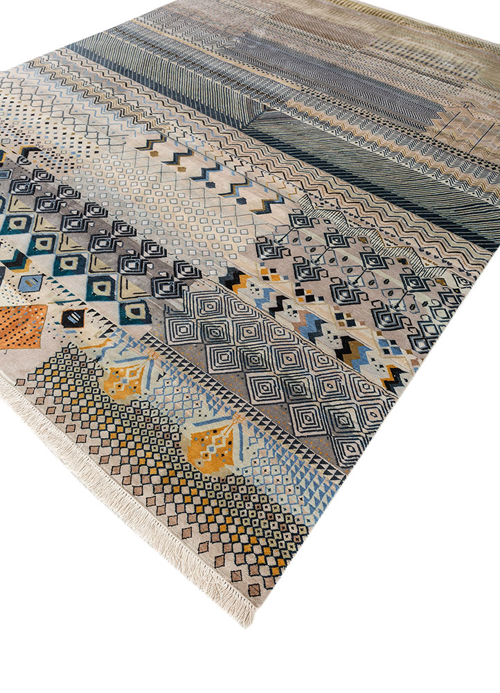 manchaha ivory silk hand knotted Rug - FloorShot
