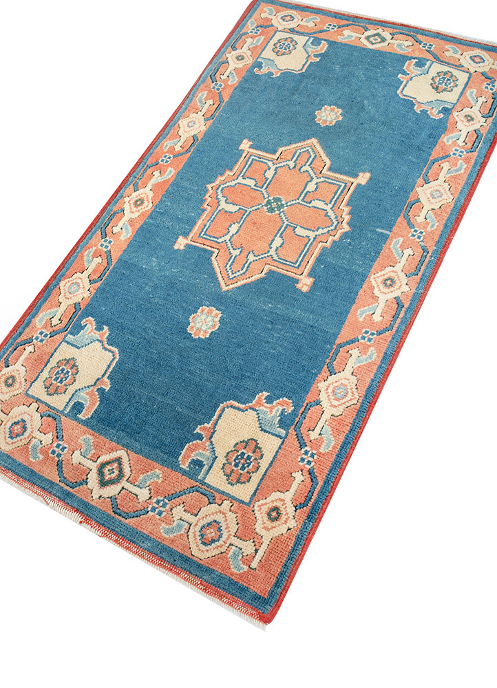nuray blue wool hand knotted Rug - FloorShot