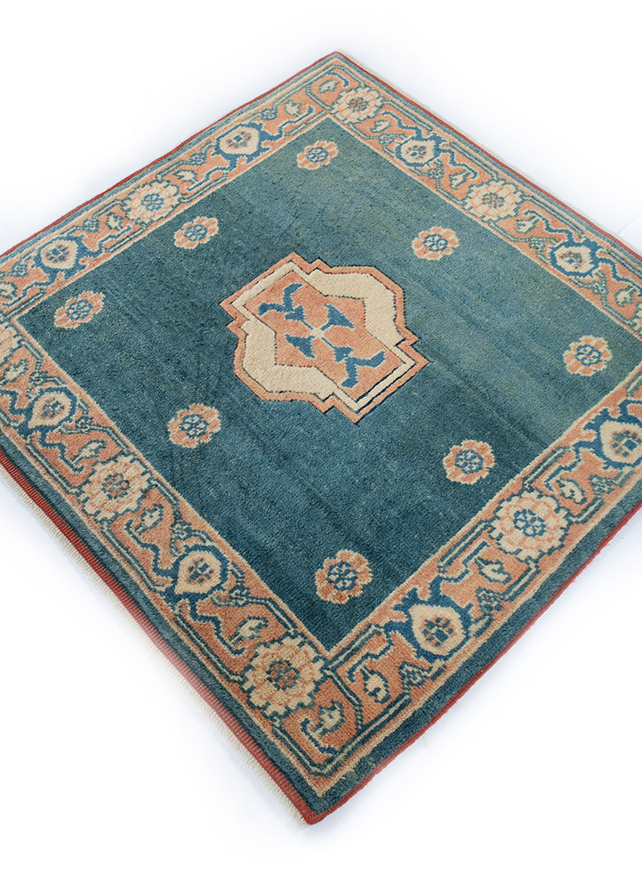 nuray blue wool hand knotted Rug - FloorShot