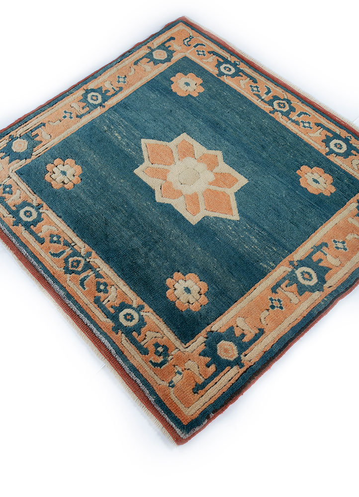 nuray blue wool hand knotted Rug - FloorShot