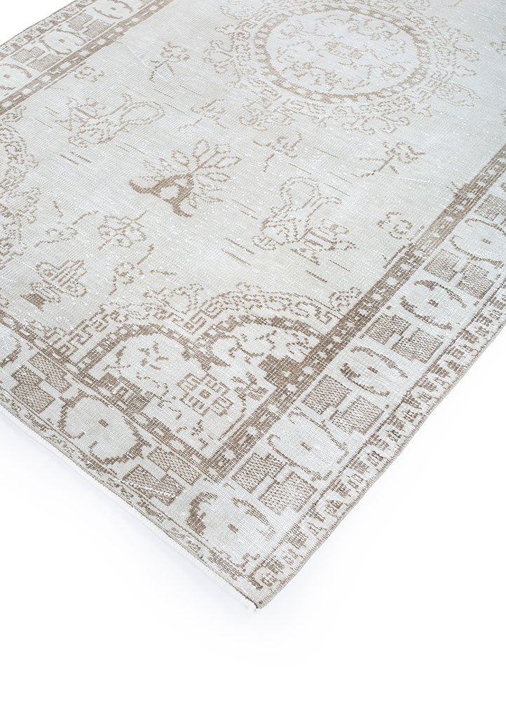 vintage beige and brown wool hand knotted Rug - FloorShot