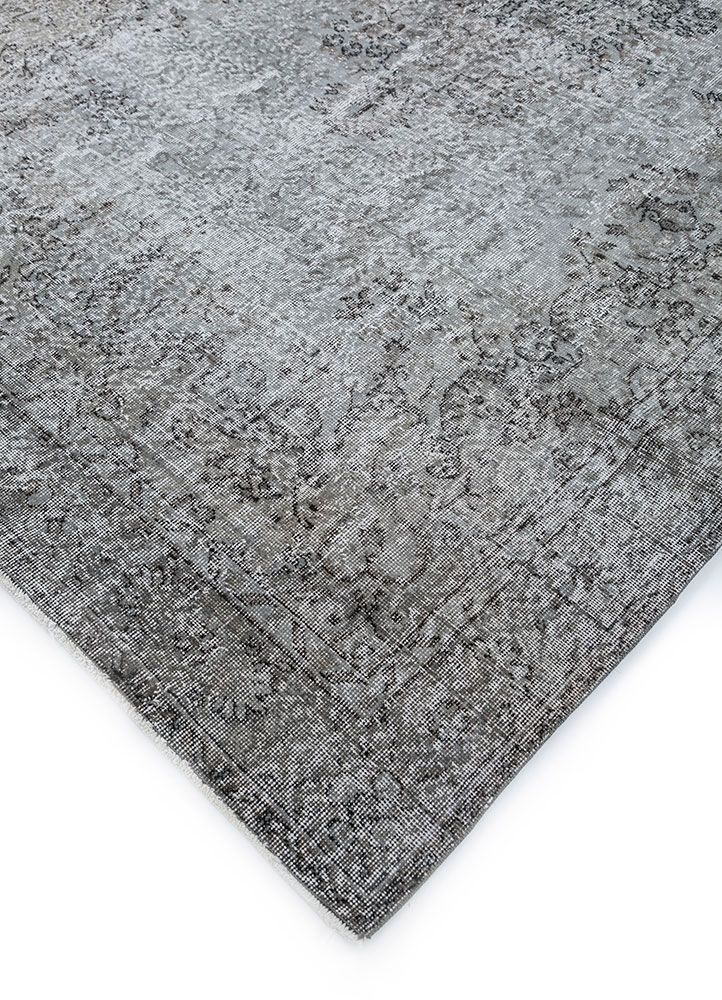 lacuna grey and black wool hand knotted Rug - FloorShot