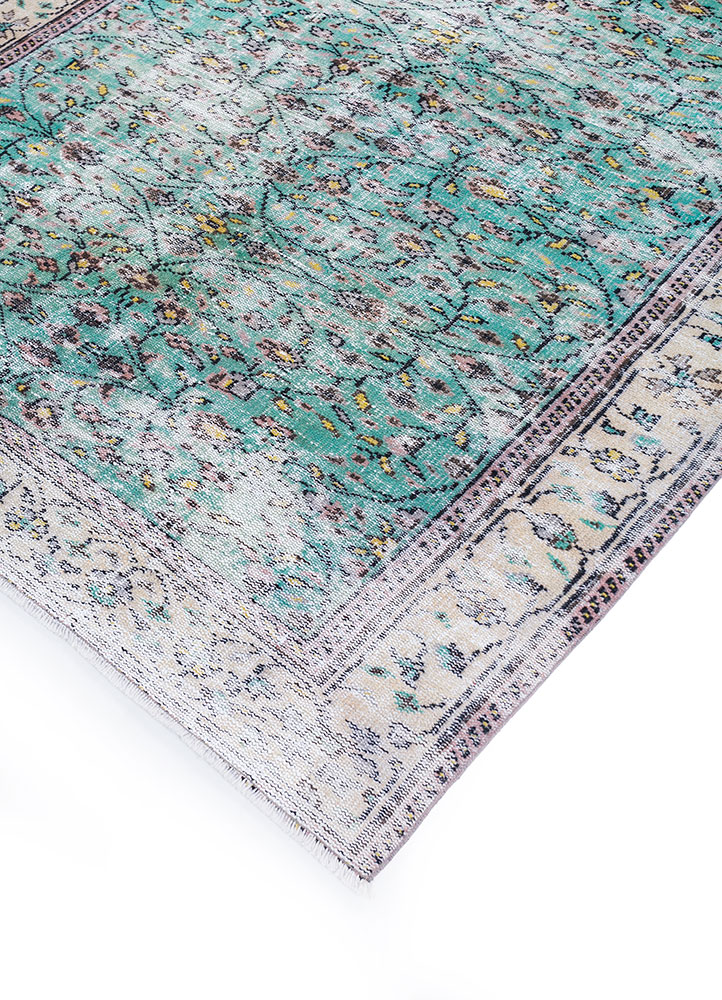 vintage green wool hand knotted Rug - FloorShot