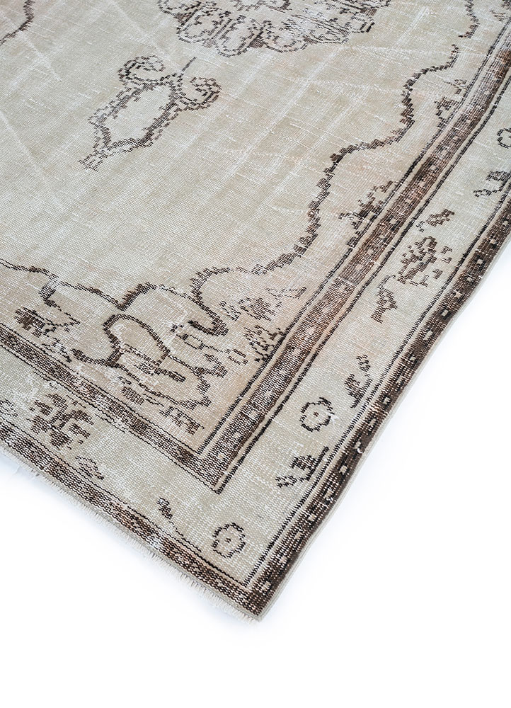 vintage gold wool hand knotted Rug - FloorShot