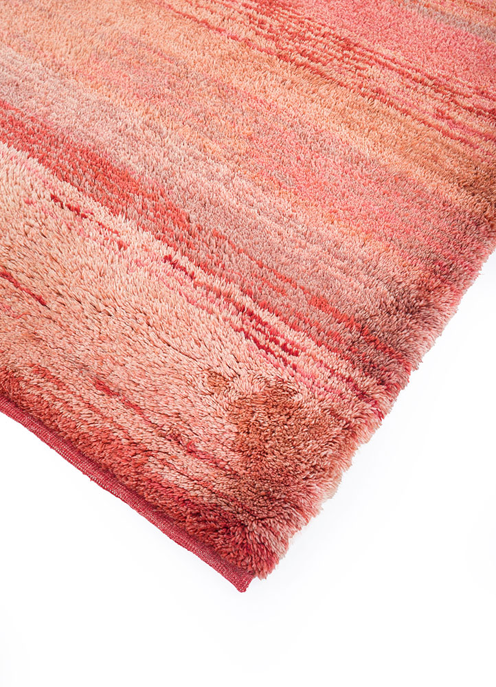 zuri red and orange wool hand knotted Rug - FloorShot