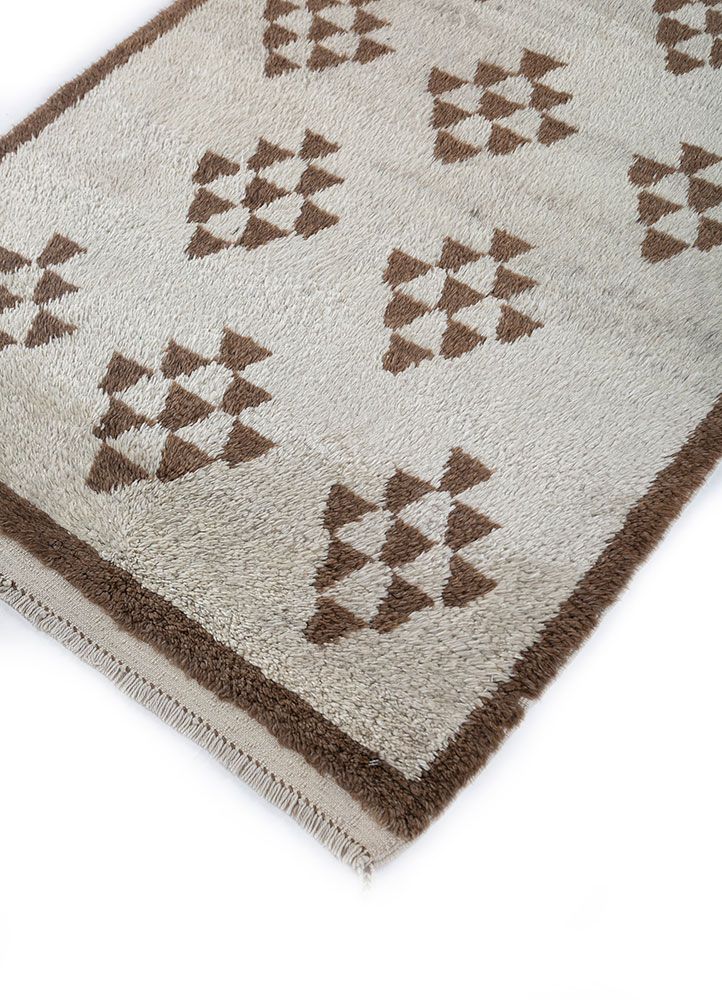nuray beige and brown wool hand knotted Rug - FloorShot