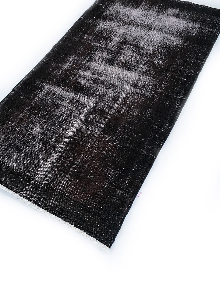 lacuna grey and black wool hand knotted Rug - FloorShot