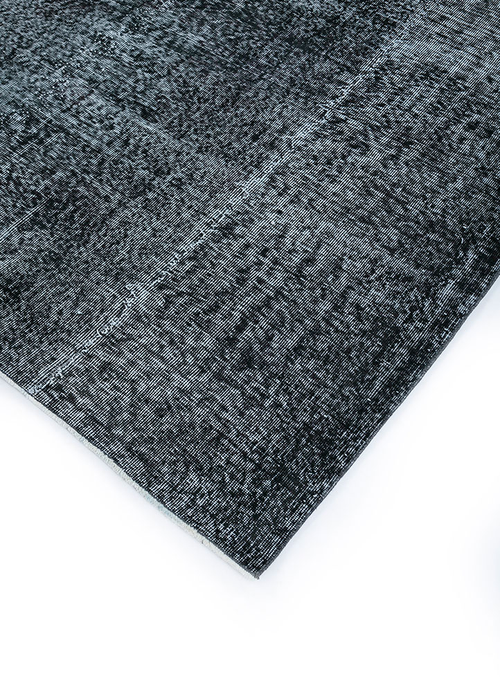 lacuna grey and black wool hand knotted Rug - FloorShot