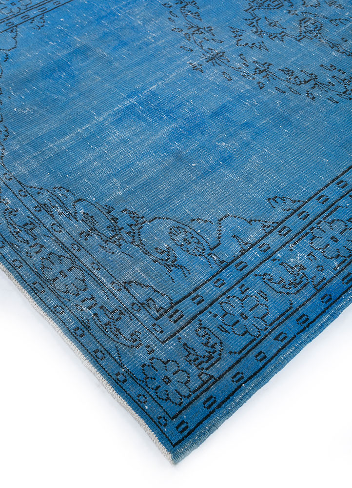 lacuna blue wool hand knotted Rug - FloorShot