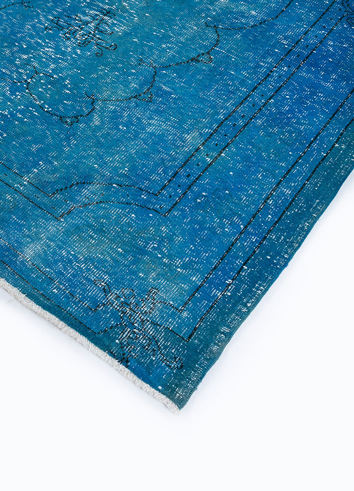 lacuna blue wool hand knotted Rug - FloorShot