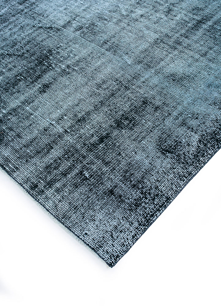 lacuna blue wool hand knotted Rug - FloorShot