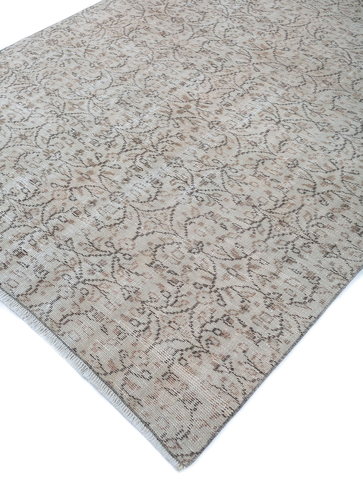 vintage beige and brown wool hand knotted Rug - FloorShot