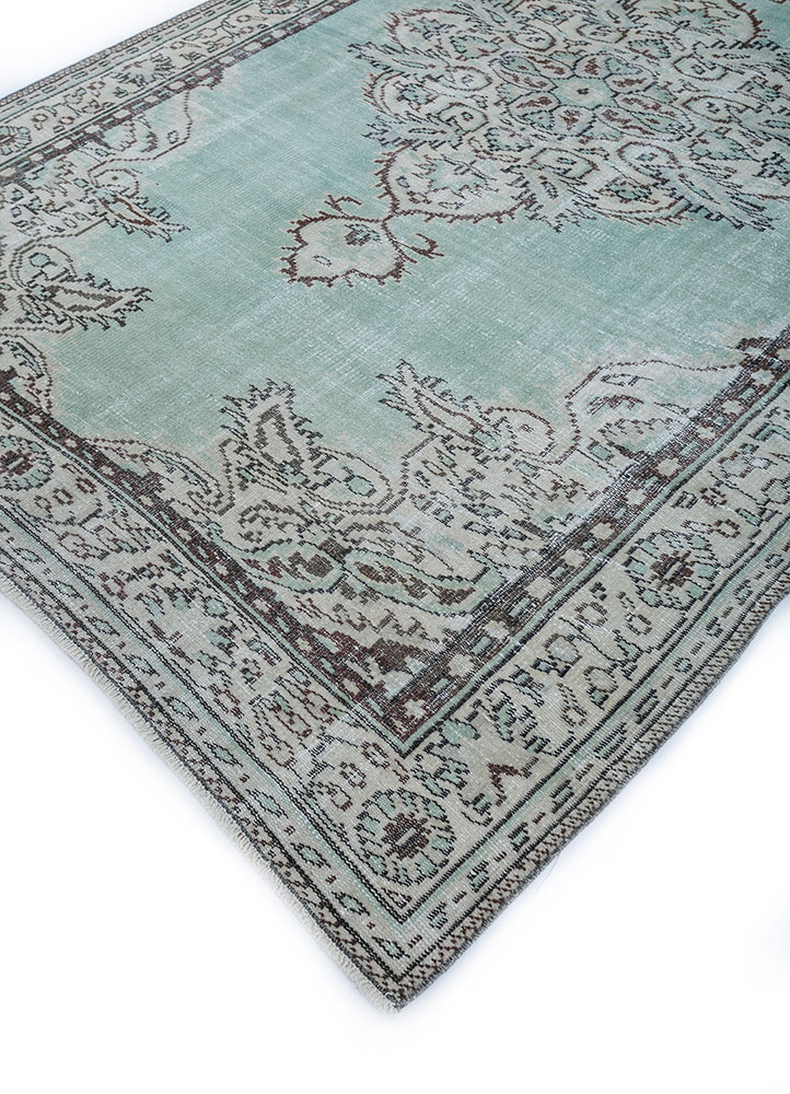 vintage green wool hand knotted Rug - FloorShot