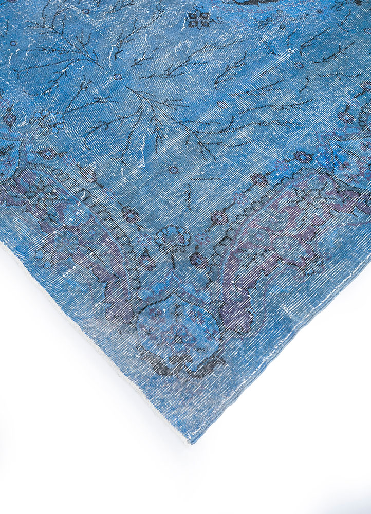 lacuna blue wool hand knotted Rug - FloorShot