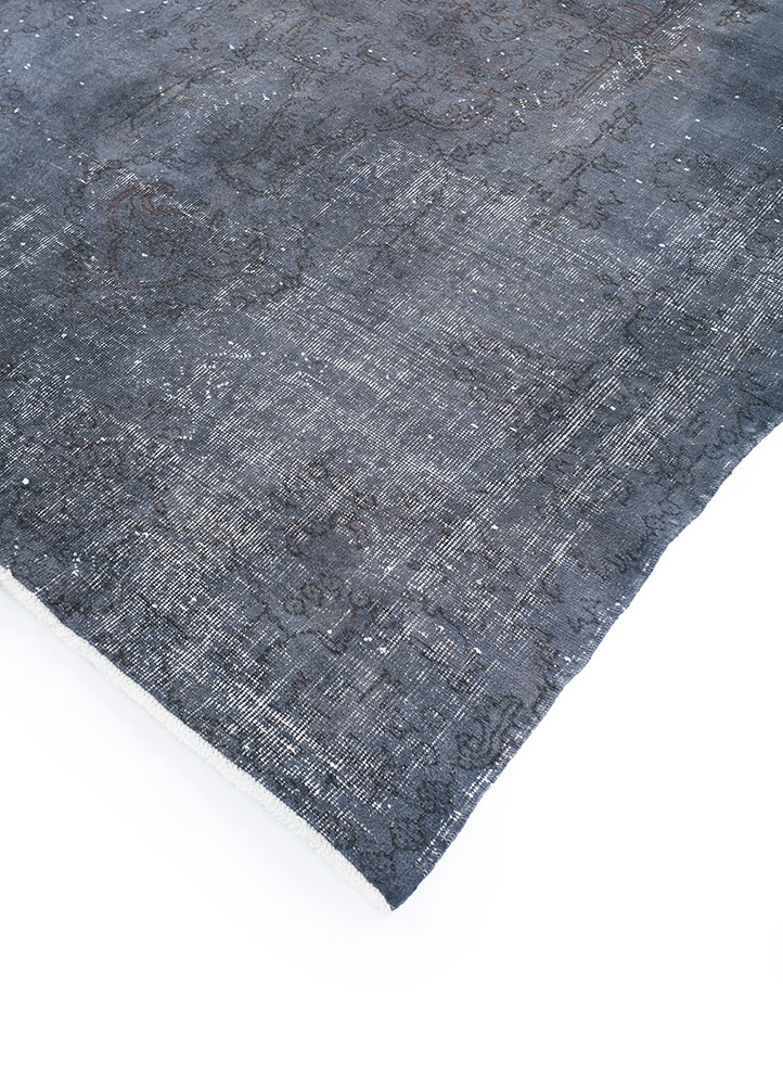 lacuna grey and black wool hand knotted Rug - FloorShot