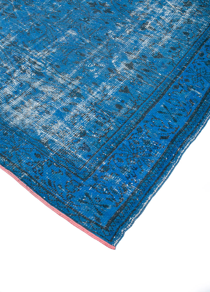 lacuna blue wool hand knotted Rug - FloorShot