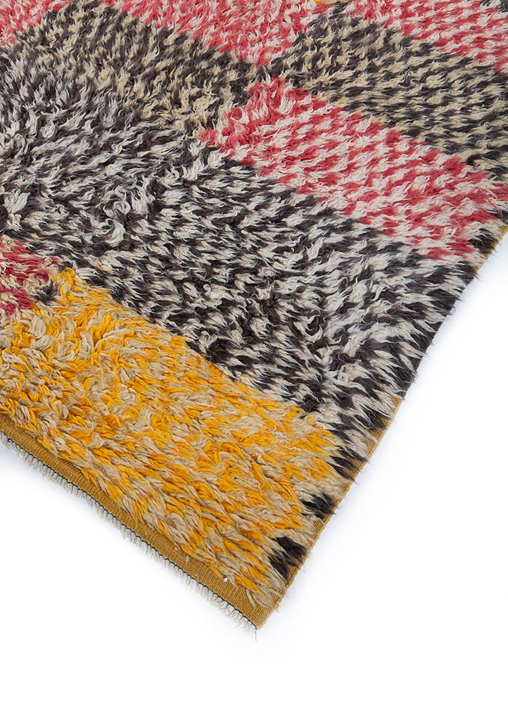 zuri red and orange wool hand knotted Rug - FloorShot