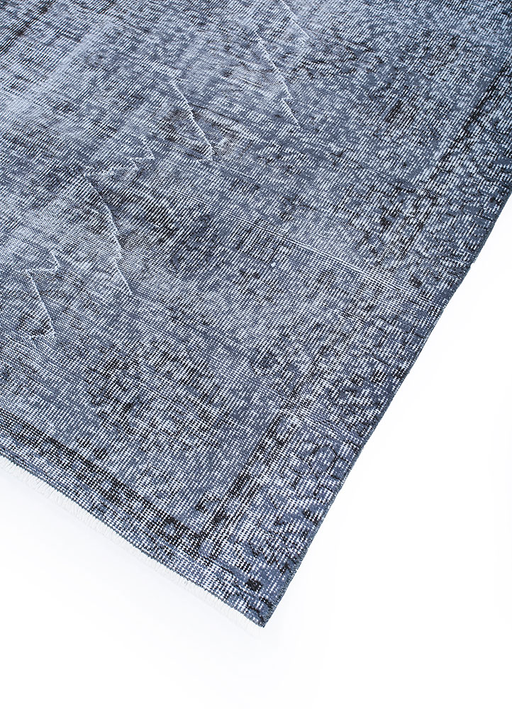 lacuna grey and black wool hand knotted Rug - FloorShot