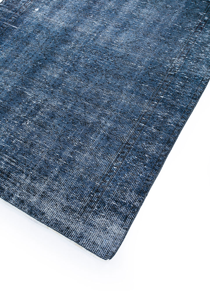 lacuna blue wool hand knotted Rug - FloorShot