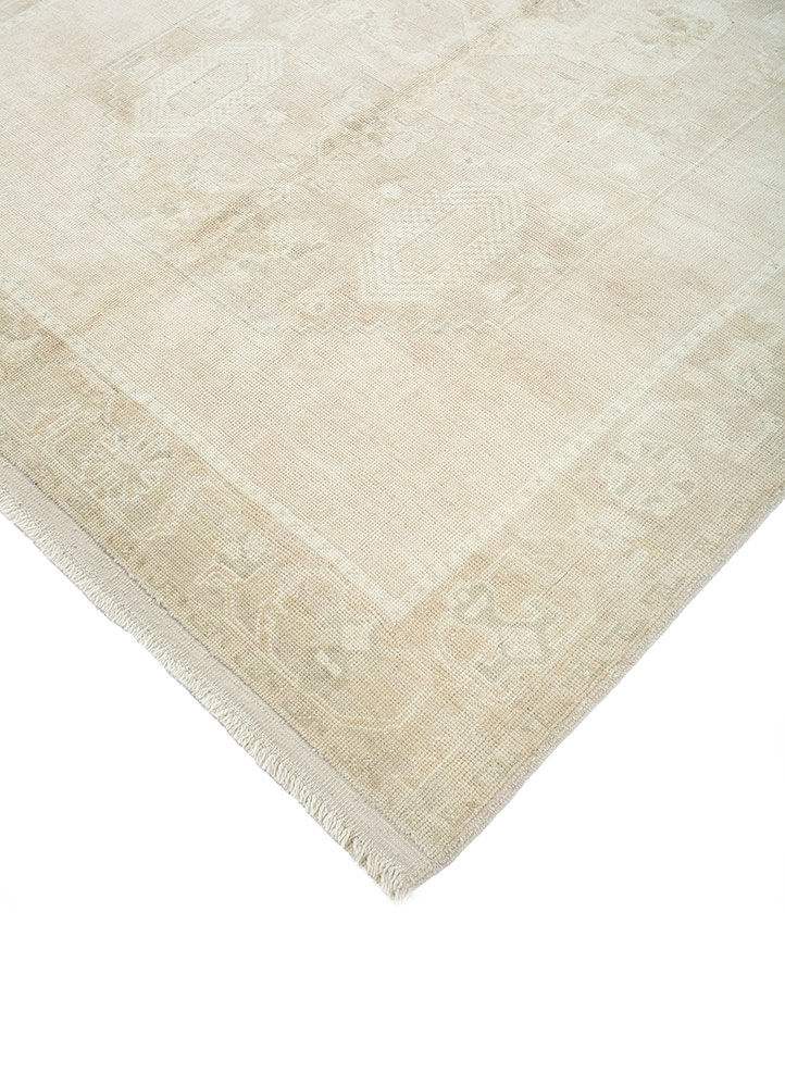 vintage beige and brown wool hand knotted Rug - FloorShot