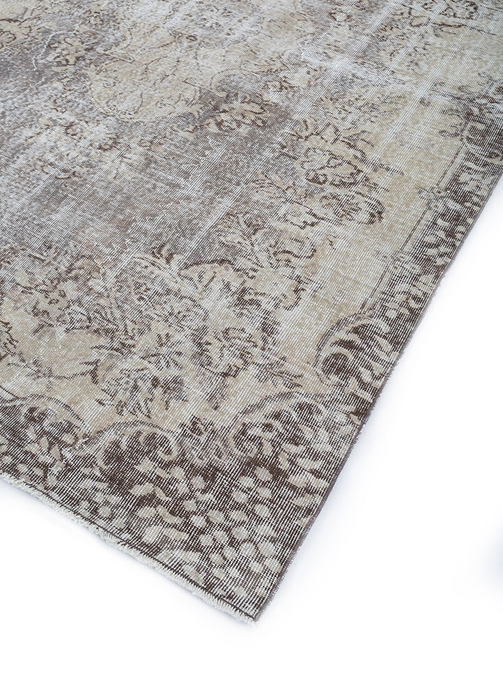 vintage beige and brown wool hand knotted Rug - FloorShot