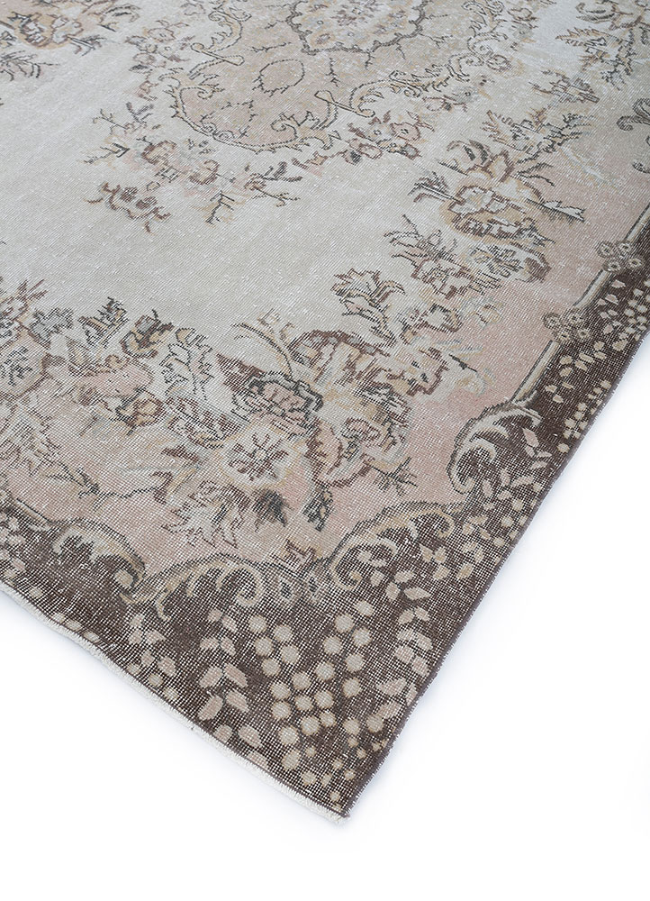 vintage beige and brown wool hand knotted Rug - FloorShot