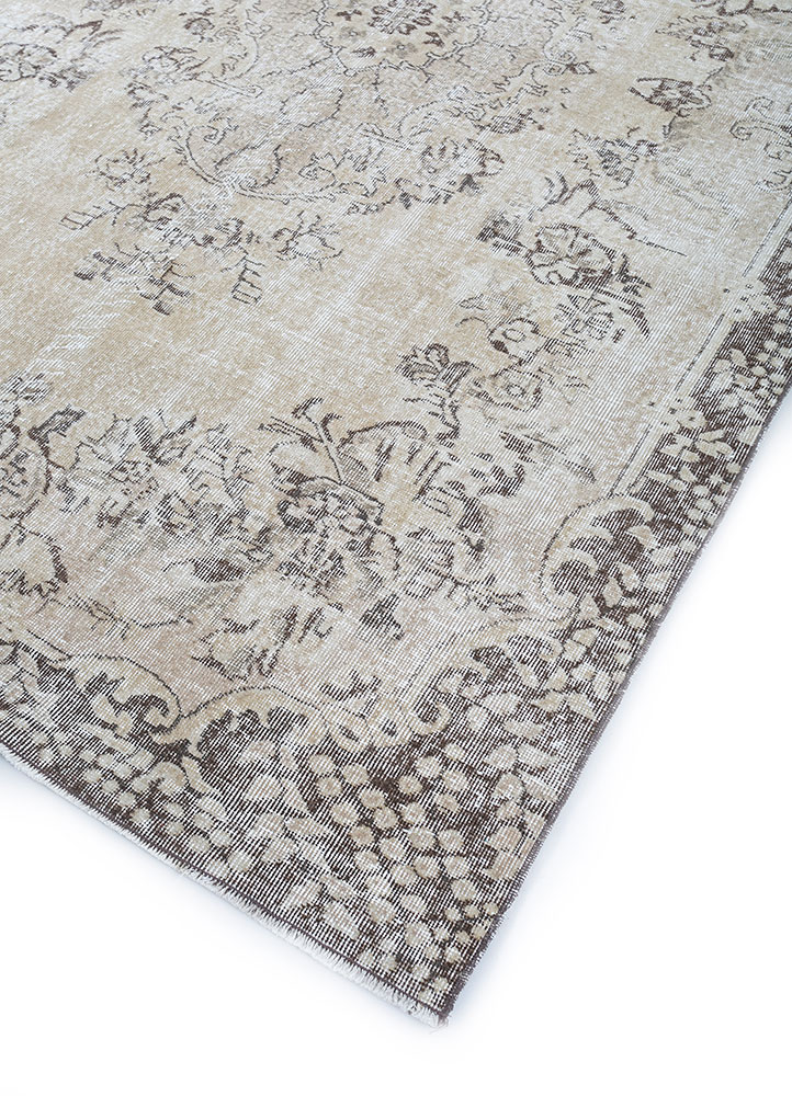 vintage beige and brown wool hand knotted Rug - FloorShot