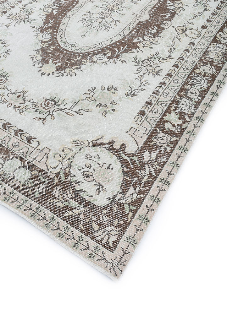 vintage beige and brown wool hand knotted Rug - FloorShot