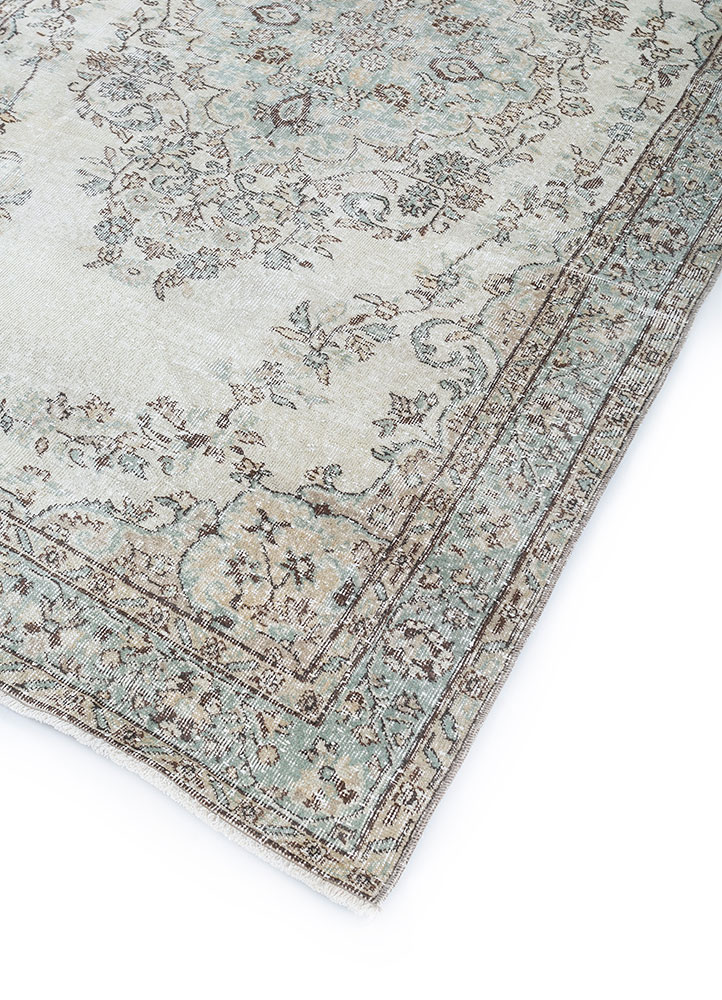 vintage green wool hand knotted Rug - FloorShot
