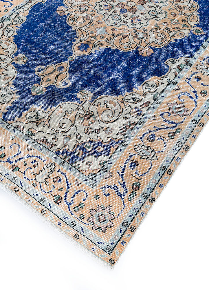 vintage blue wool hand knotted Rug - FloorShot