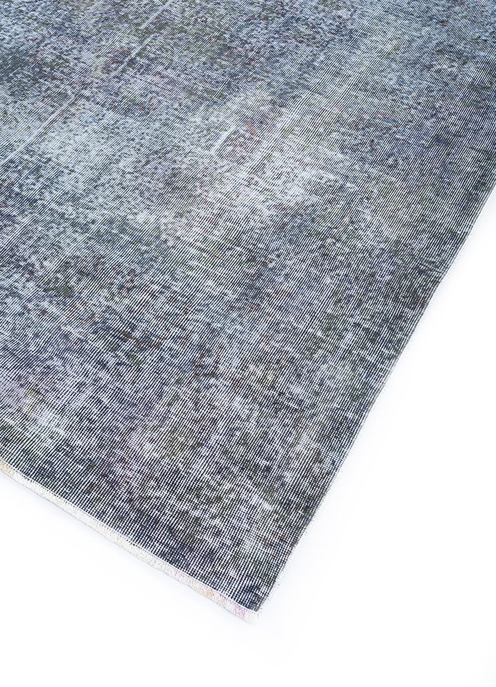lacuna grey and black wool hand knotted Rug - FloorShot