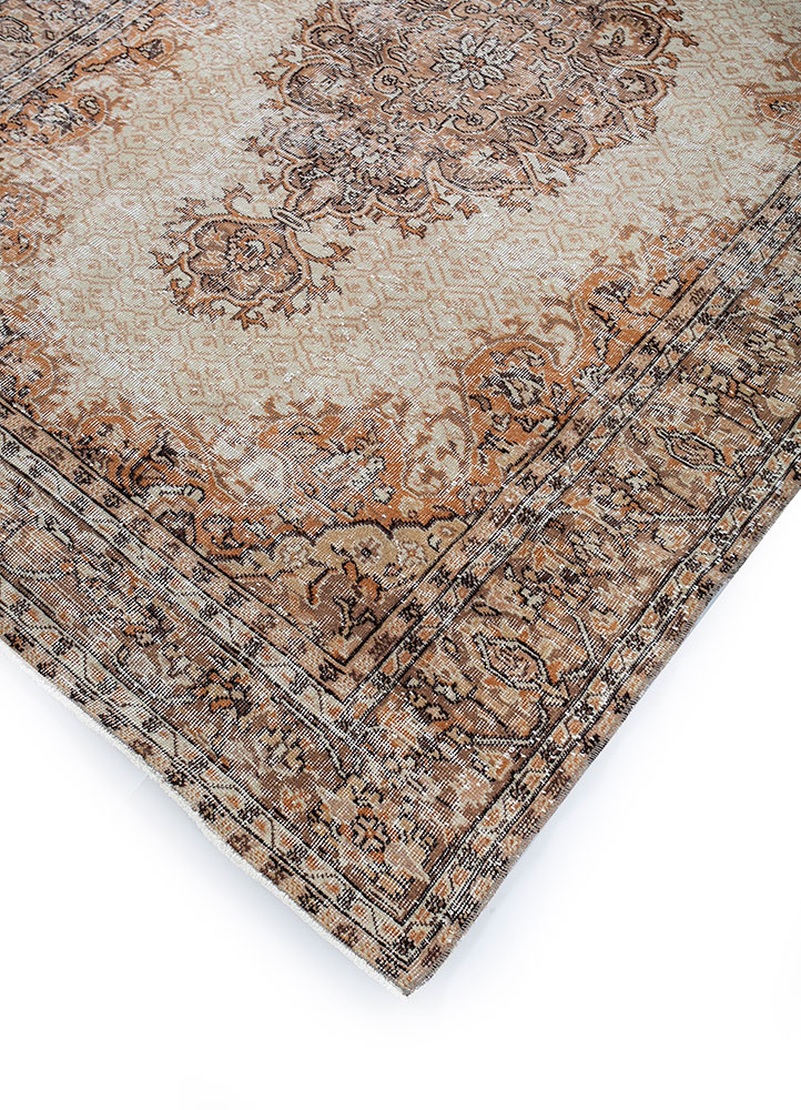 vintage beige and brown wool hand knotted Rug - FloorShot
