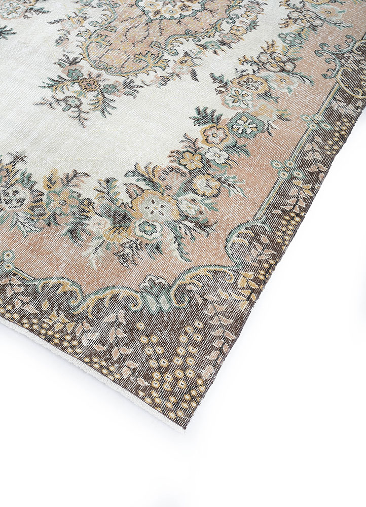 vintage beige and brown wool hand knotted Rug - FloorShot