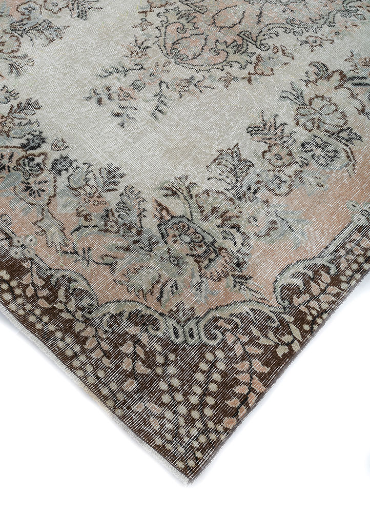 vintage beige and brown wool hand knotted Rug - FloorShot