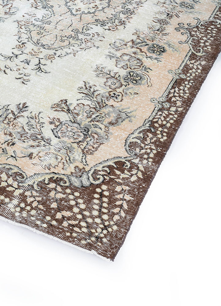 vintage beige and brown wool hand knotted Rug - FloorShot