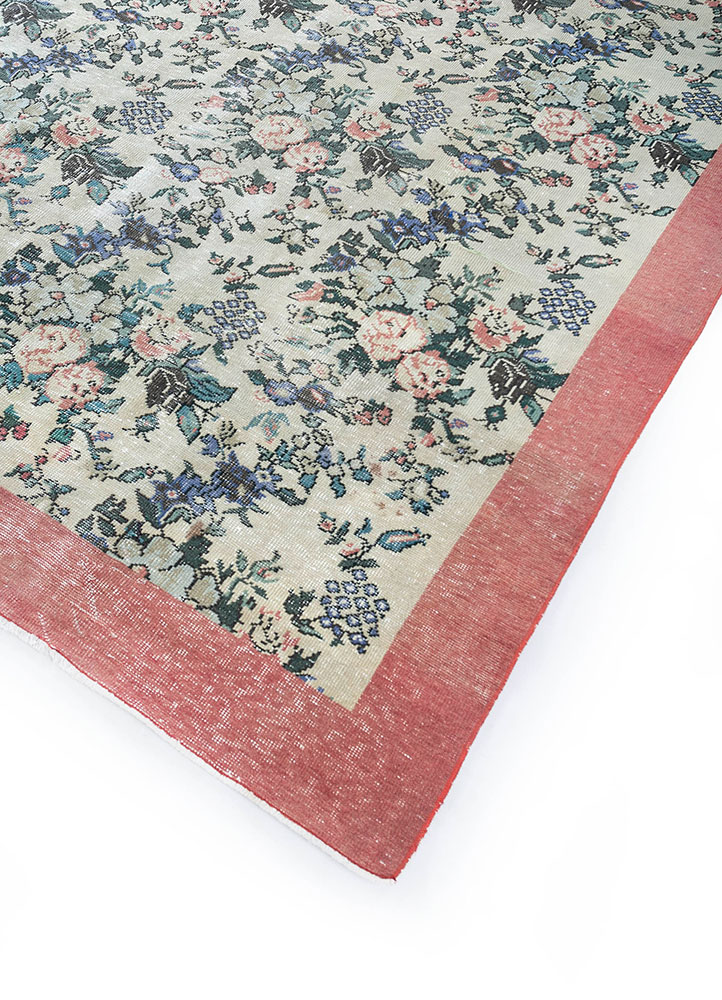 vintage green wool hand knotted Rug - FloorShot